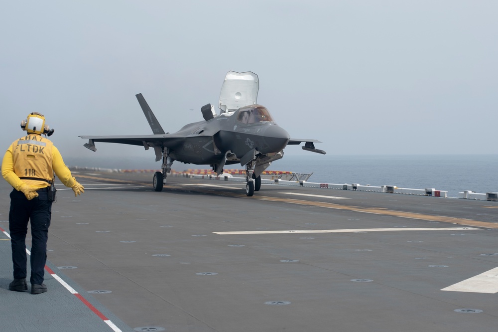 220524-N-XN177-1081