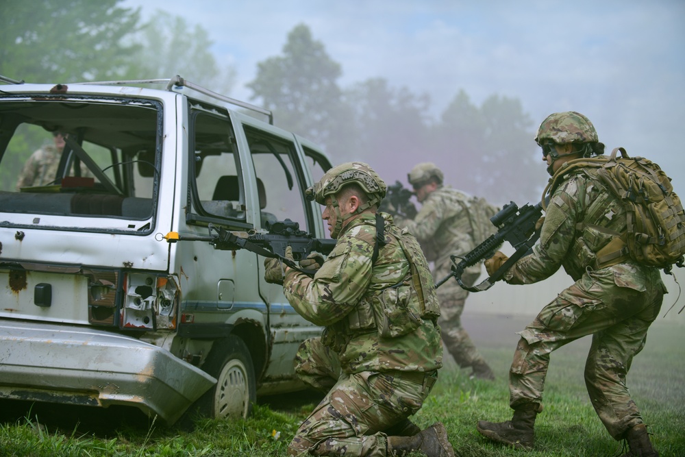 Keesler security forces storm through Integrated Defense Leadership Course