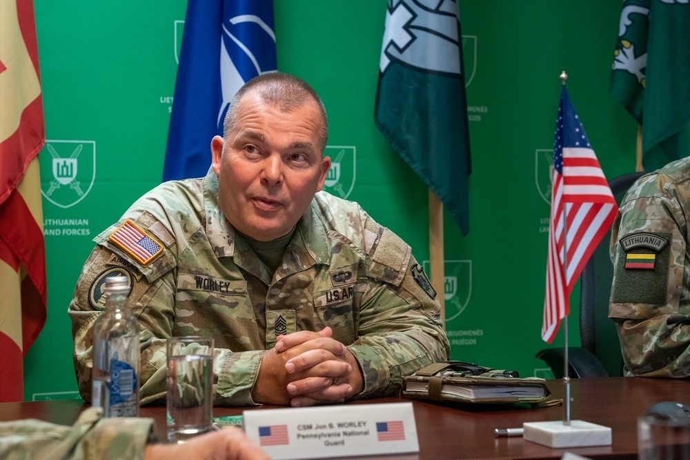 PA Guard SEL meets with Sergeant Major of Lithuanian Armed Forces