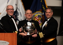 rident Submarine Outstanding Performance Award