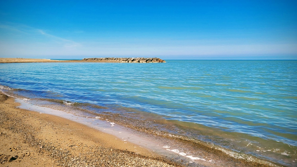 USACE Presque Isle Beach Walk, Spring 2022