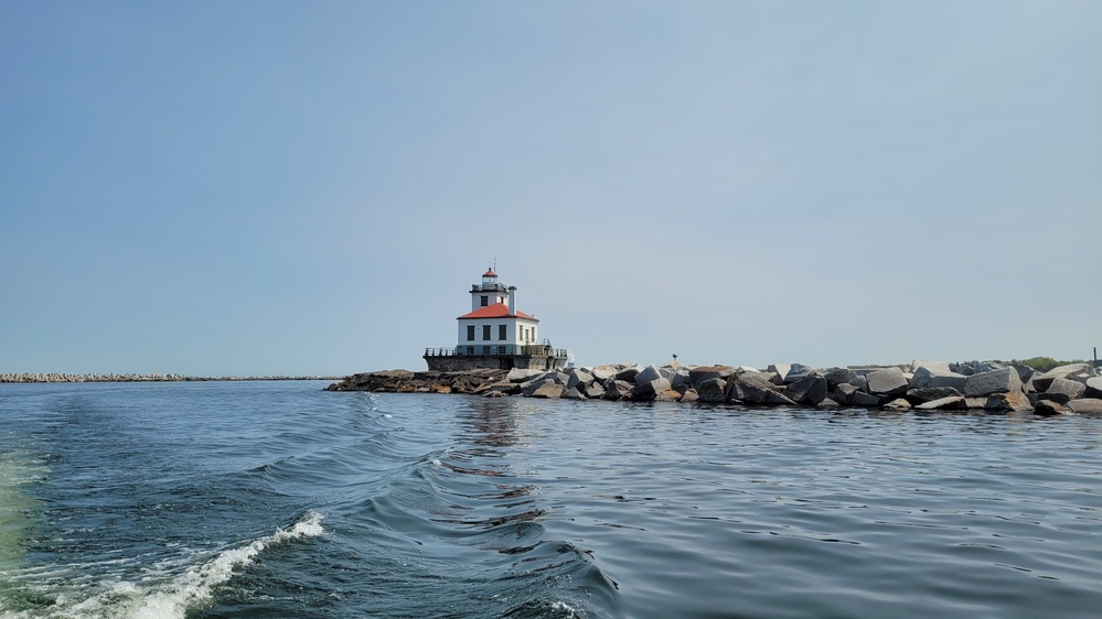 USACE Buffalo District inspects Oswego Harbor breakwaters