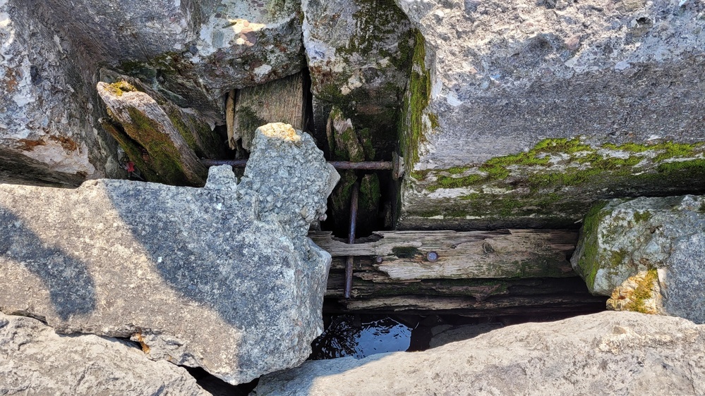 USACE Buffalo District inspects Oswego Harbor breakwaters