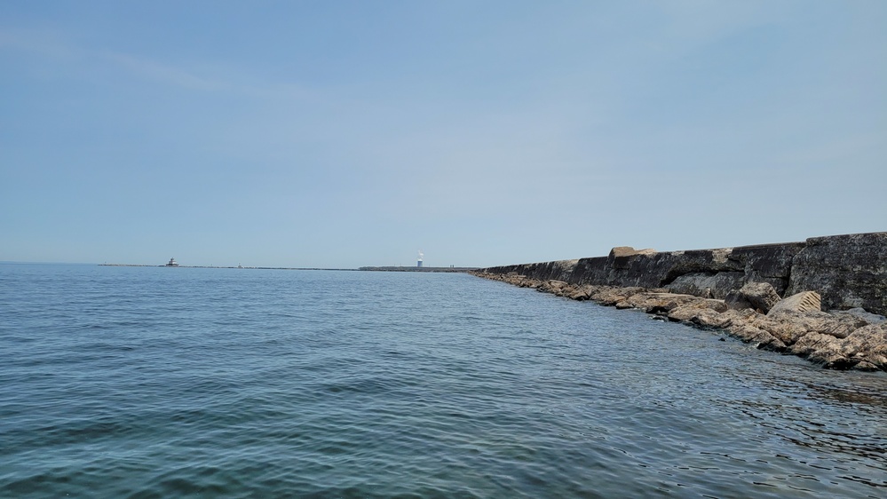 USACE Buffalo District inspects Oswego Harbor breakwaters