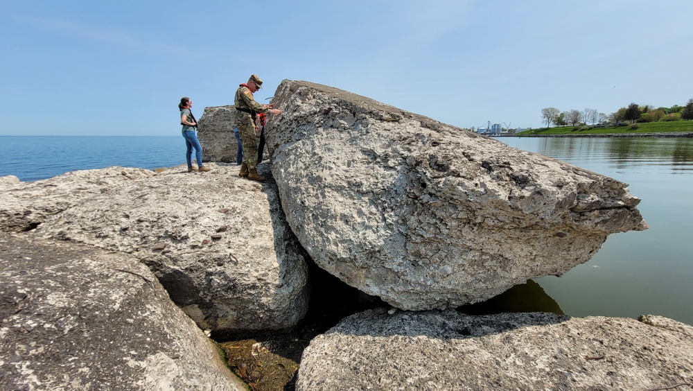 USACE Buffalo District inspects Oswego Harbor breakwaters