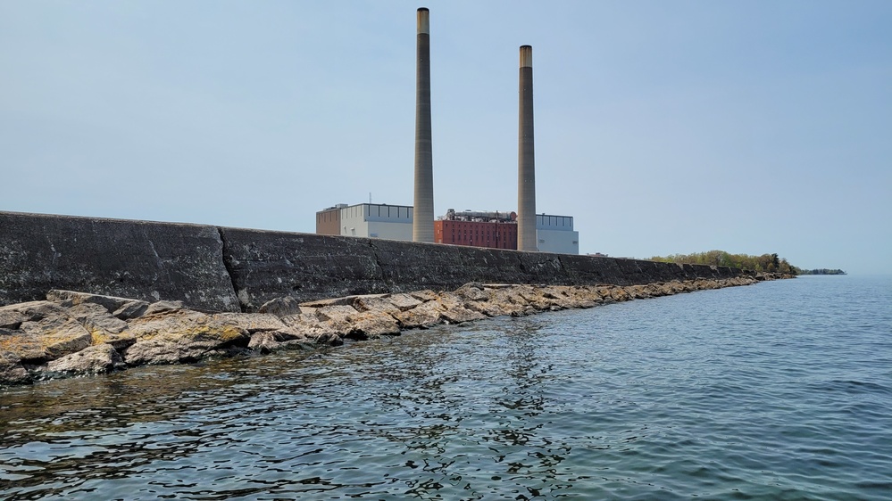 USACE Buffalo District inspects Oswego Harbor breakwaters