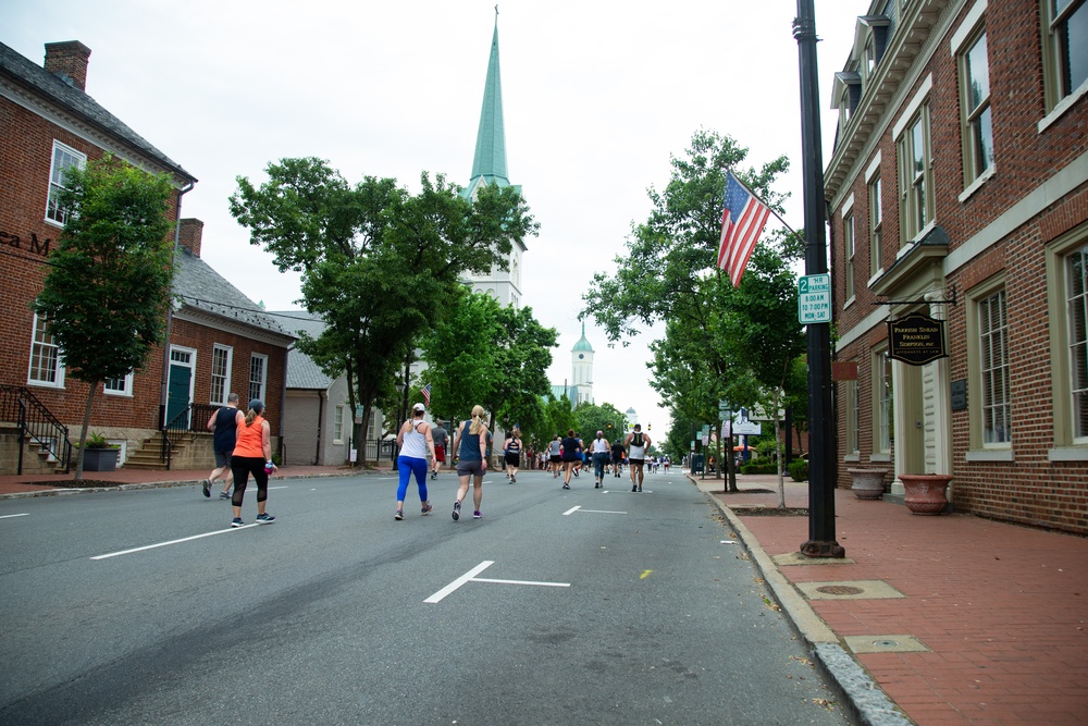 DVIDS Images 15th Annual Marine Corps Historic Half Marathon [Image