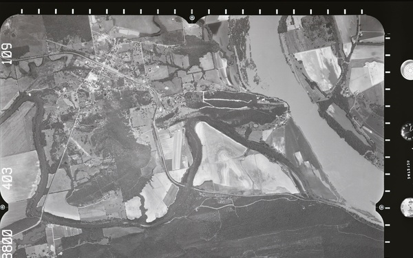 083252.109 - High water - Ft. Smith - Pine Bluff Fourche Lafave.403.1 S