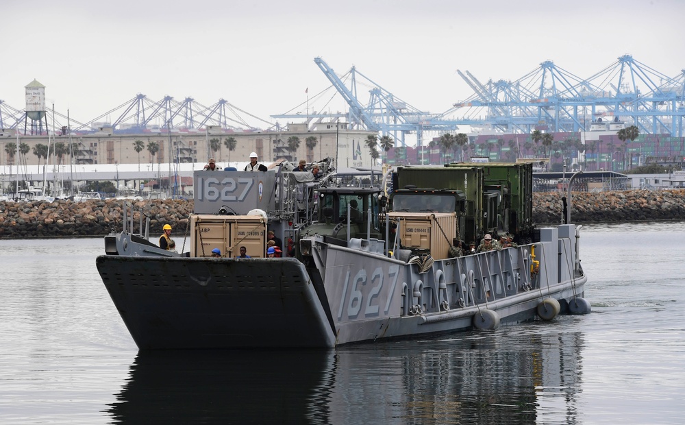 LA Fleet Week Kicks off with DS/CA exercise