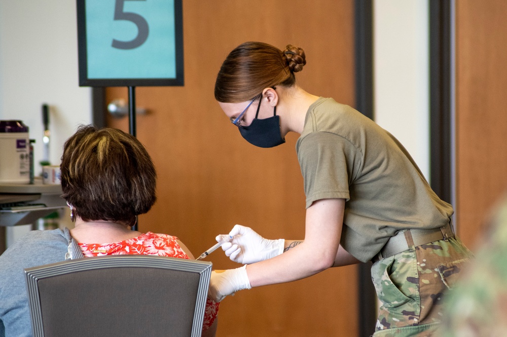 National Guard members support medical facilities as COVID-19