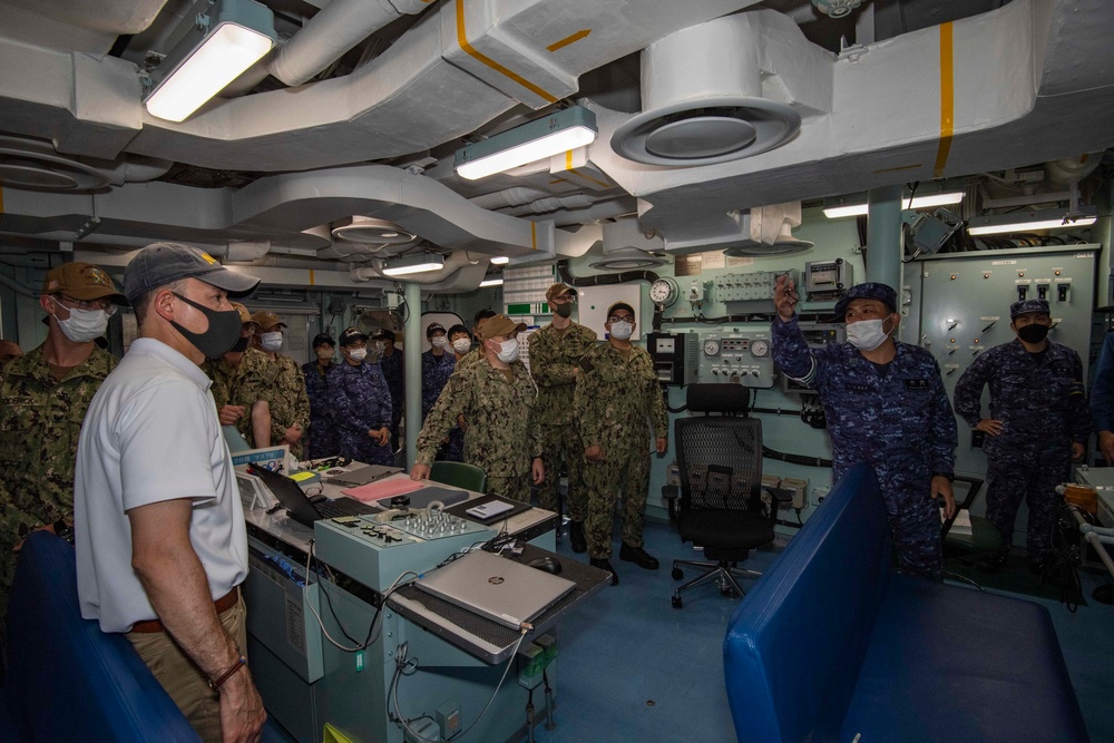 CFAS Fleet Week Japan 2022 Ship Tours