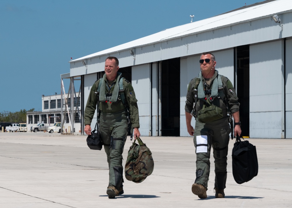 Farewell tour: Dutch finish overwater F-16 training over Florida coast