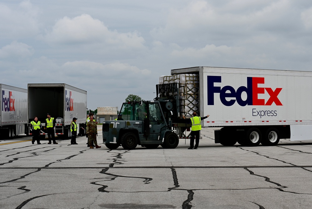 521st AMOW, Total Force aircrew deliver first Operation Fly Formula delivery