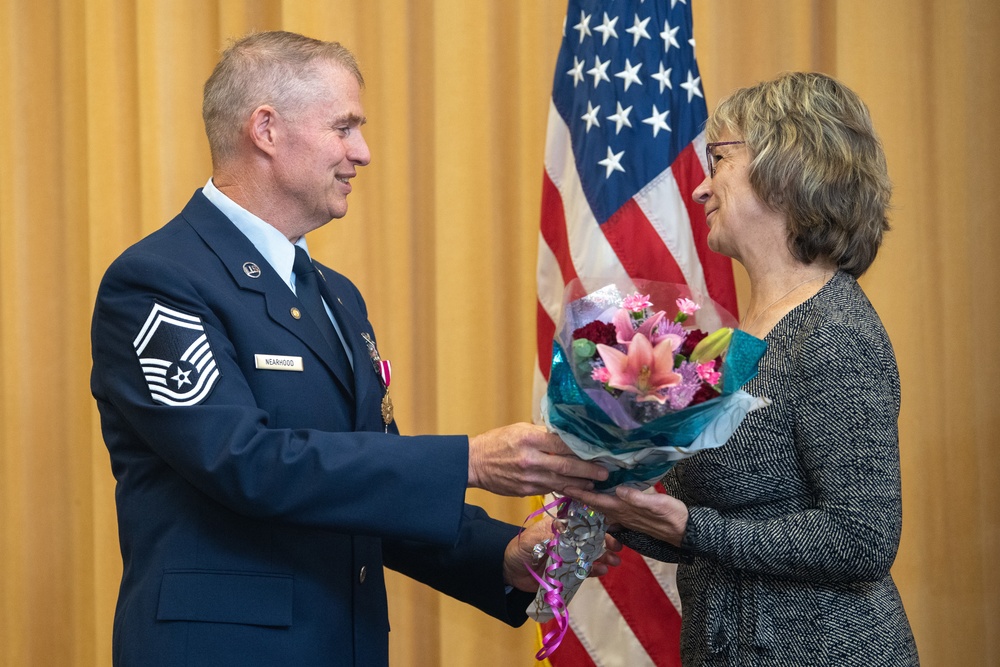 SMSgt Nearhood retires from VaANG