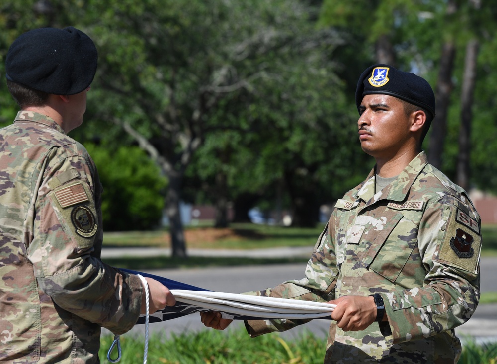 Retreat ceremony closes out Police Week