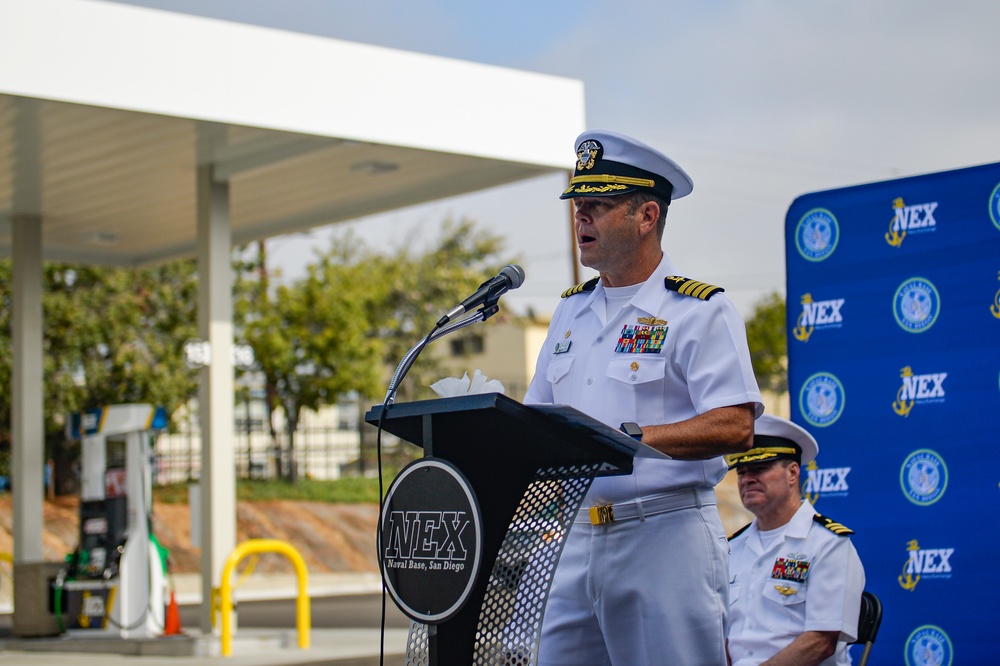 Mariner's Park Gas Station and Mini Mart Holds Grand Opening Celebration