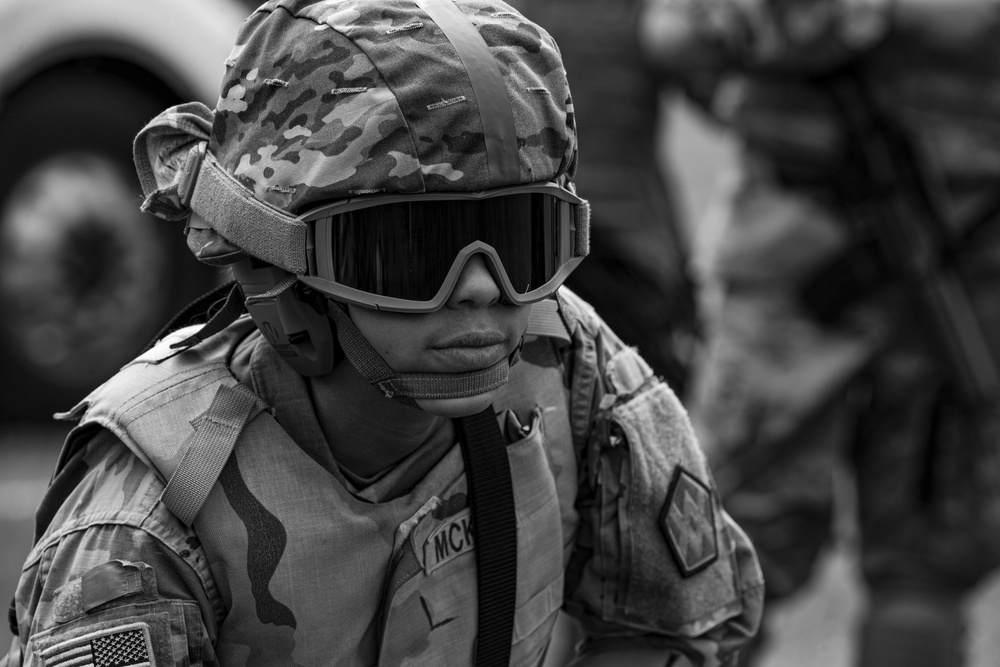 New Jersey MEDEVAC Supports Combat Lifesaver Course