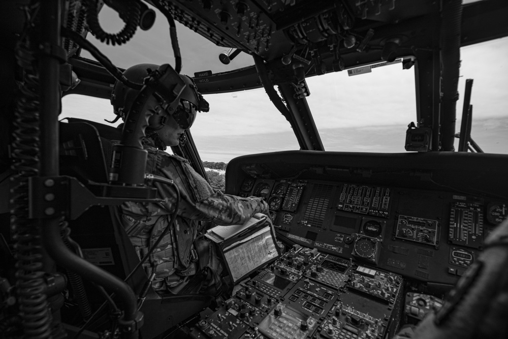 New Jersey MEDEVAC Supports Combat Lifesaver Course