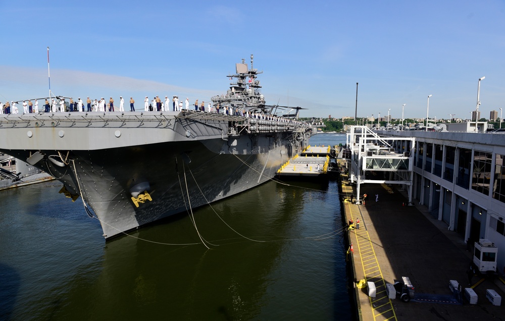 Fleet Week New York 2022