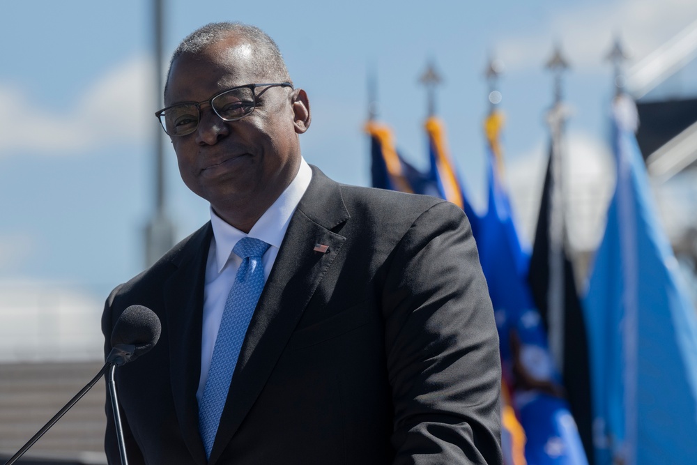 SECDEF Delivers USAFA Commencement Address