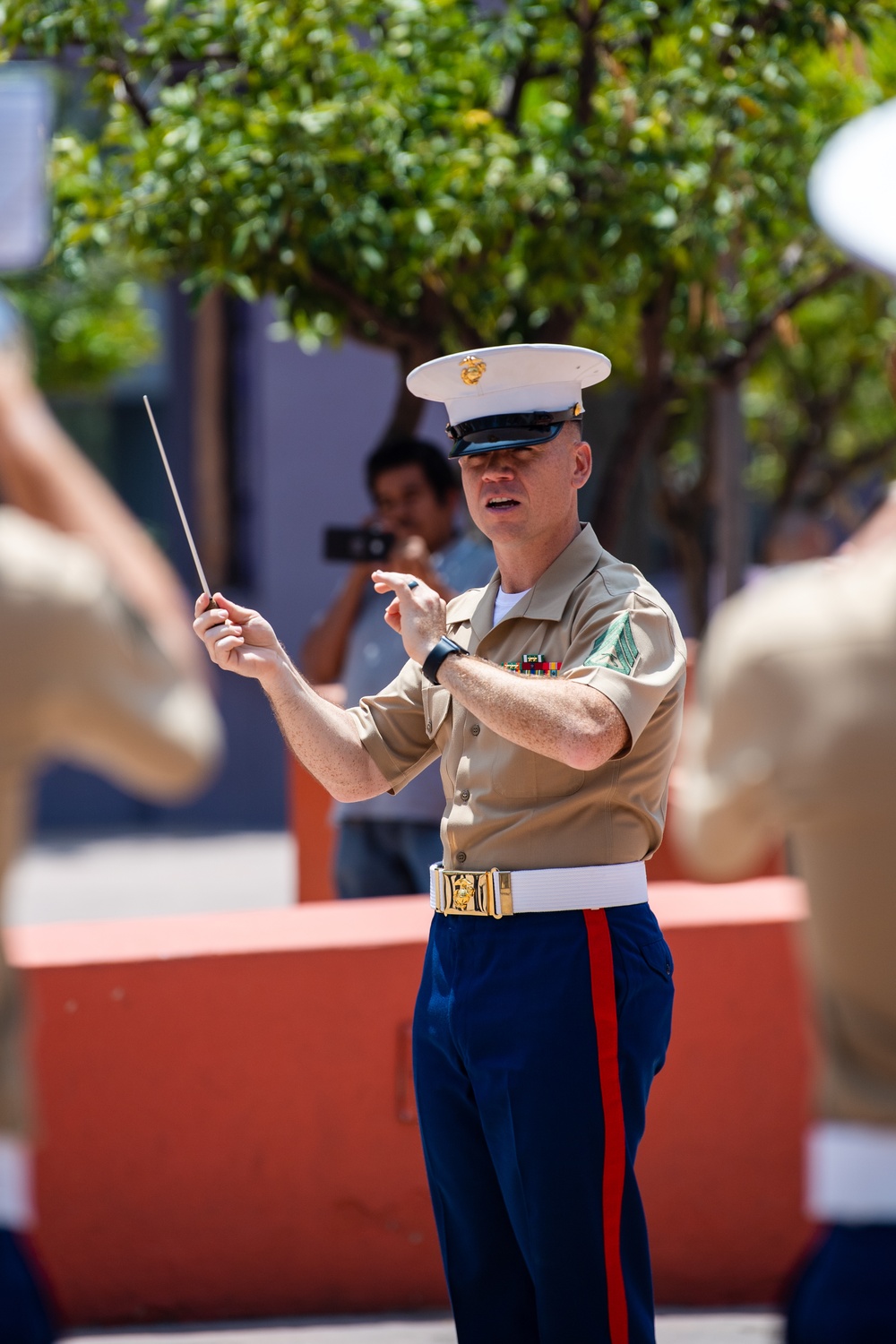 1st Marine Division Band performs at Pershing Square during Los Angeles Fleet Week