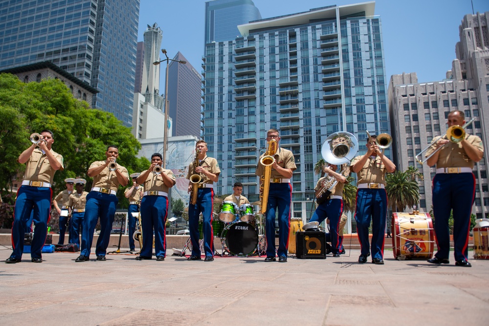 1st Marine Division Band performs at Pershing Square during Los Angeles Fleet Week