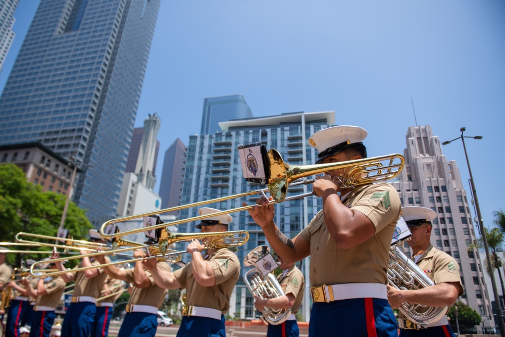 1st Marine Division Band performs at Pershing Square during Los Angeles Fleet Week