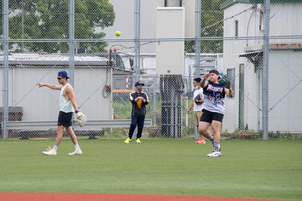 USS America Holds Command Picnic