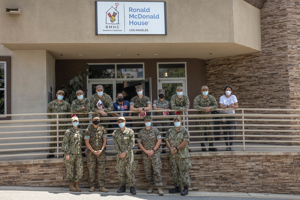 LA Fleet Week: 15th MEU Marines and Sailors volunteer at Ronald McDonald House