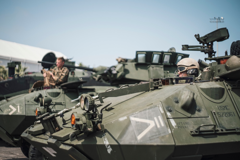 LA Fleet Week: 15th MEU Marines Prepare Exposition Site