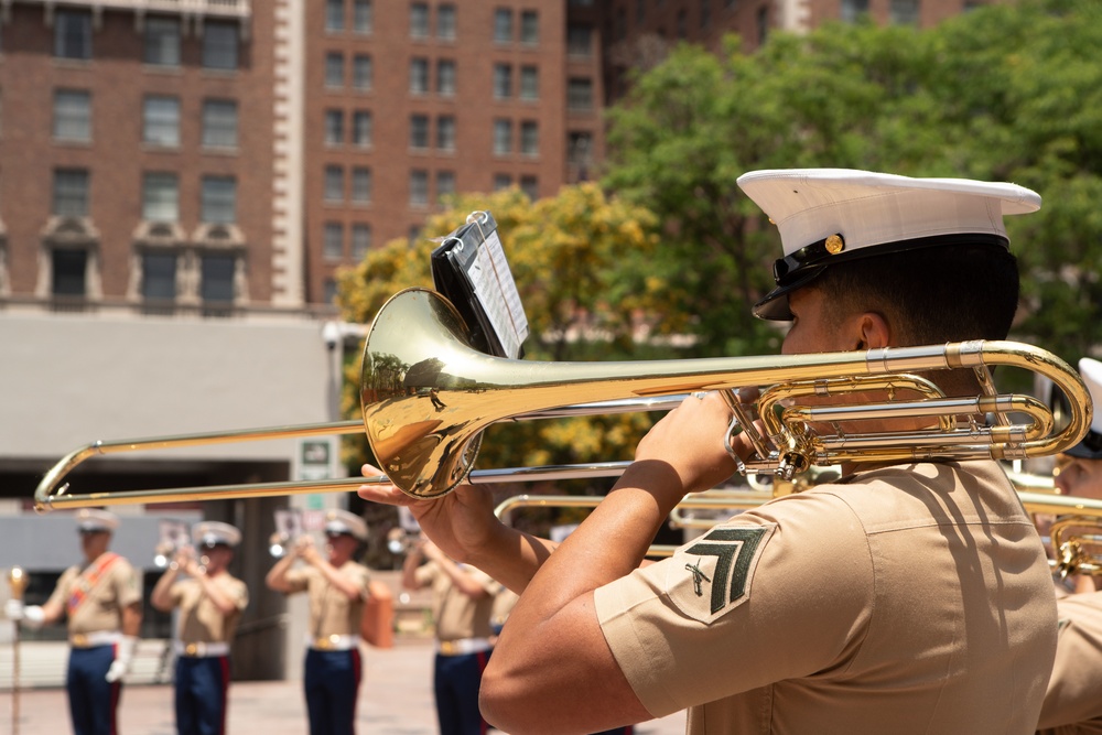 LA Fleet Week: 1st Marine Division Band plays LA