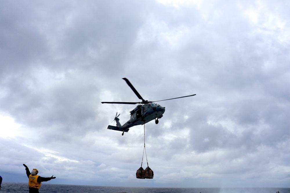 USS Charleston completes vertical replenishment-at-sea with USS Sampson