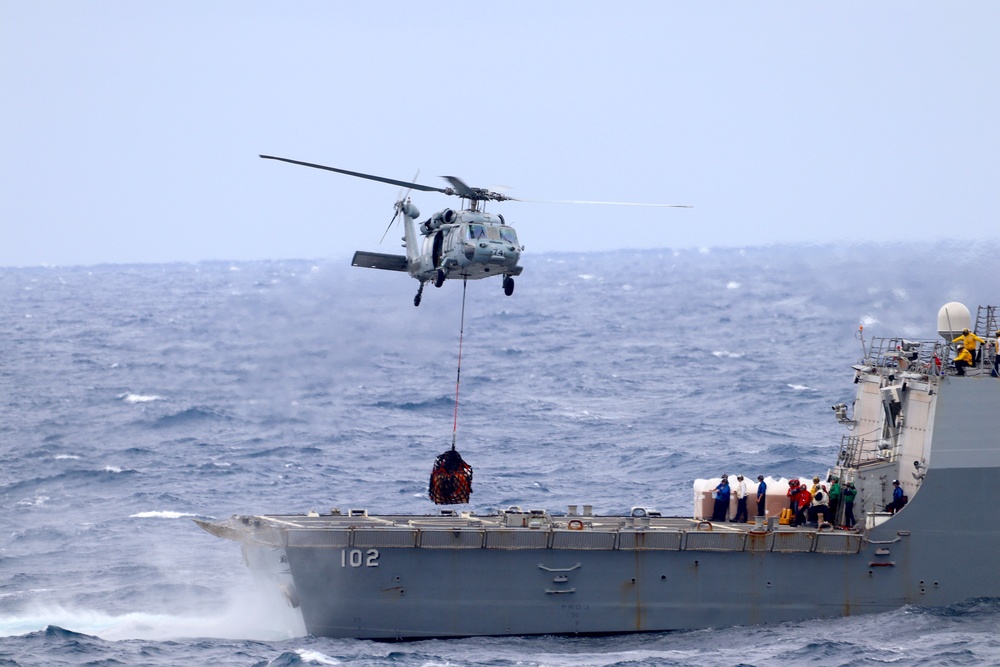 USS Charleston completes vertical replenishment-at-sea with USS Sampson