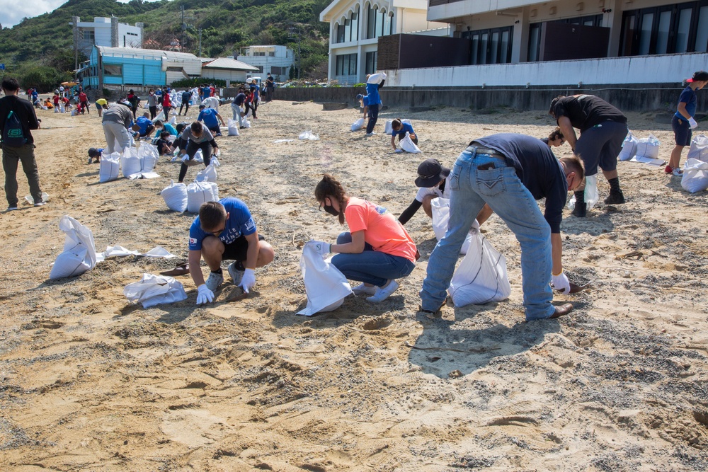 WHERE HAVE ALL THE PUMICE GONE?   MARINES EXPERIENCE RARE BEACH CLEANUP