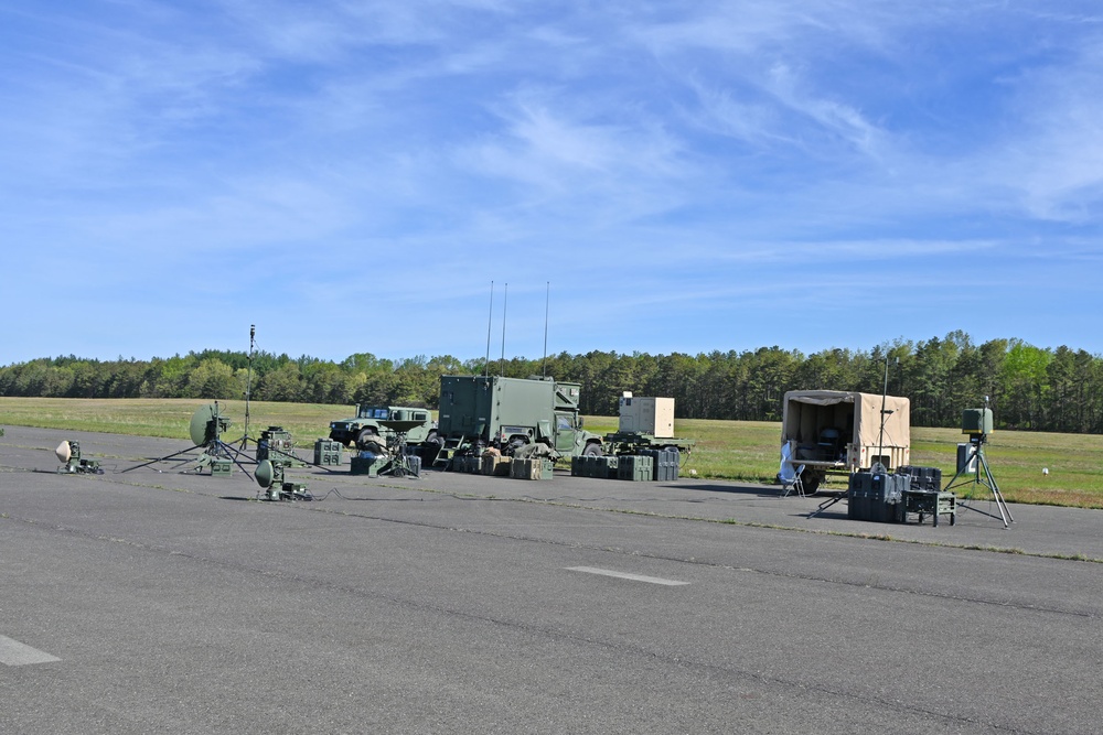 Fort Dix –  1st DETATCHMENT 104th BRIGADE ENG BATTALLION / Unmanned SHADOW UAS OPS