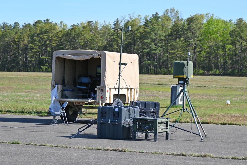 Fort Dix –  1st DETATCHMENT 104th BRIGADE ENG BATTALLION / Unmanned SHADOW UAS OPS