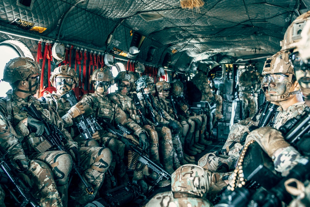 1st Air Cavalry Brigade conducts Air Assault operation training during Swift Response 2022