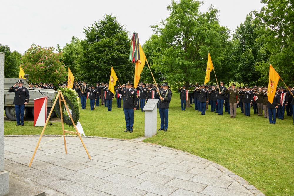 2CR Memorial Day Ceremony