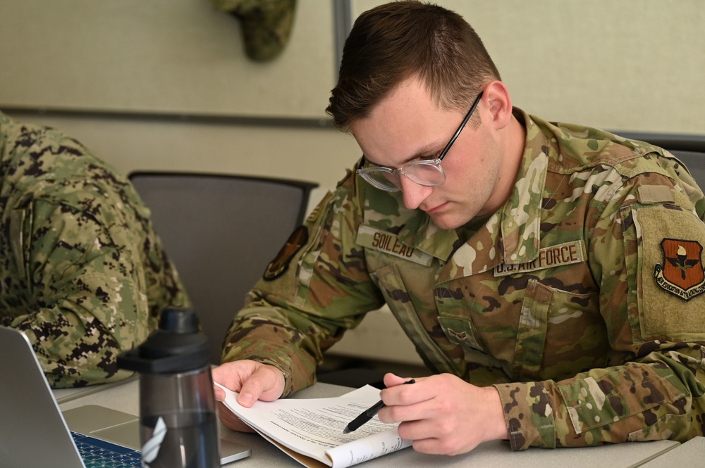 Learning more than language: Russian