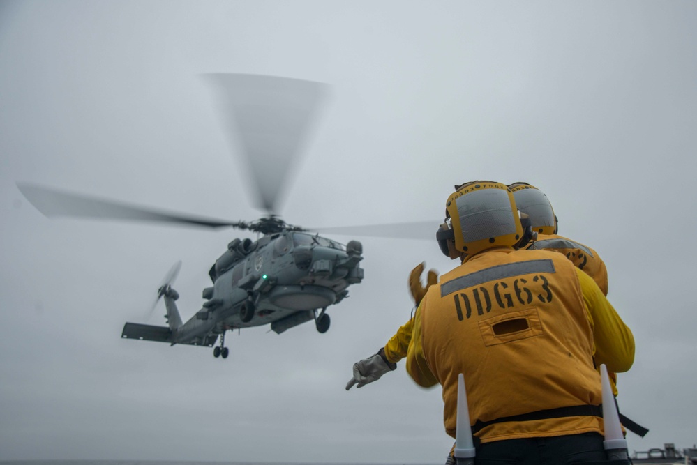 MH-60R Sea Hawk Lands On USS Stethem