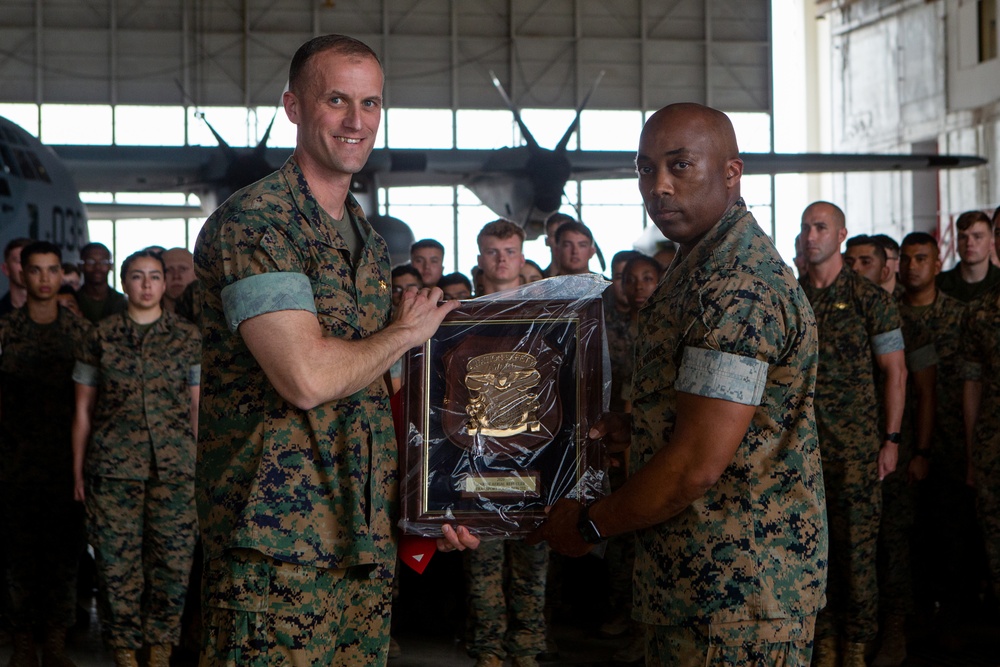 CNO Safety Award Presented to 2nd MAW Squadrons