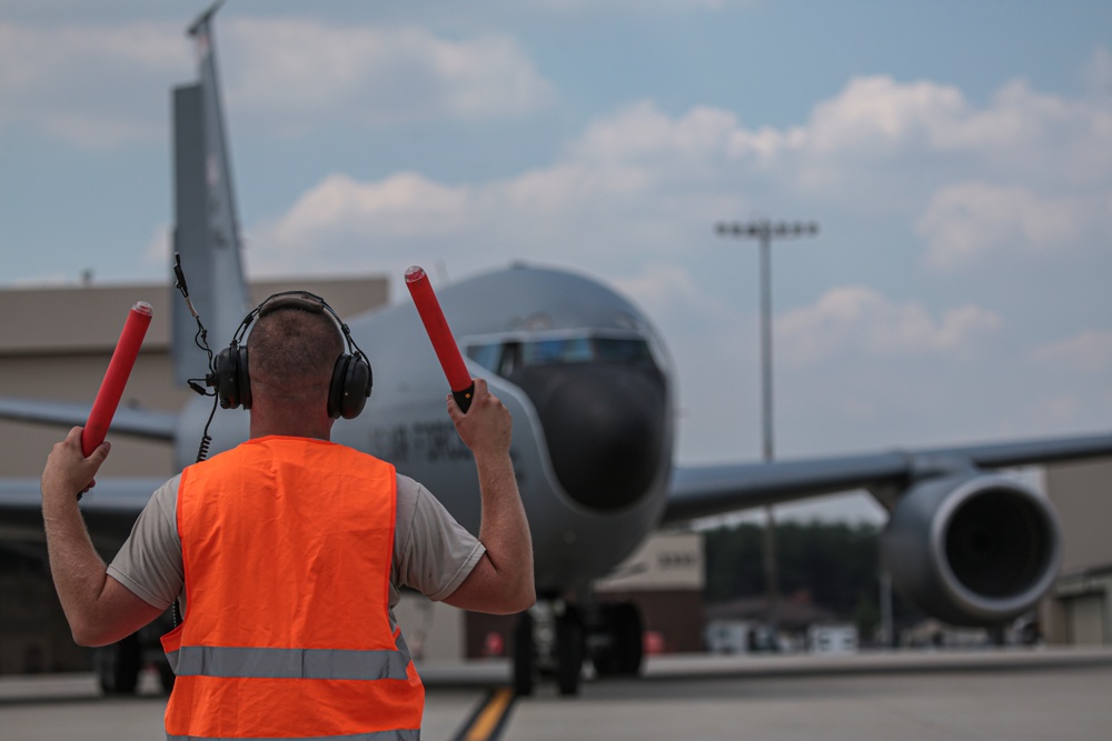 108th Wing maintenance