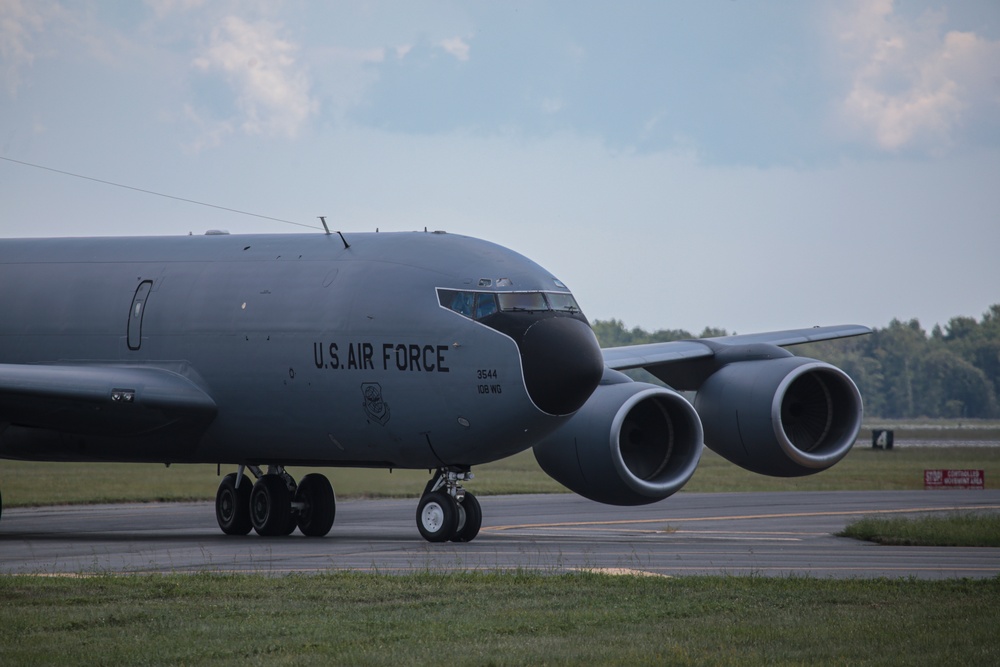 KC-135R Stratotanker