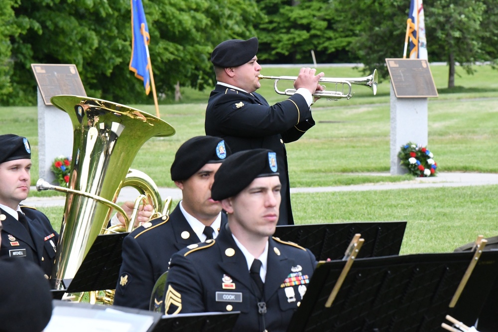 Fort Drum community observes Memorial Day with wreath-laying ceremony