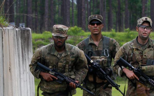 3rd Infantry Division hosts Best Squad Competition