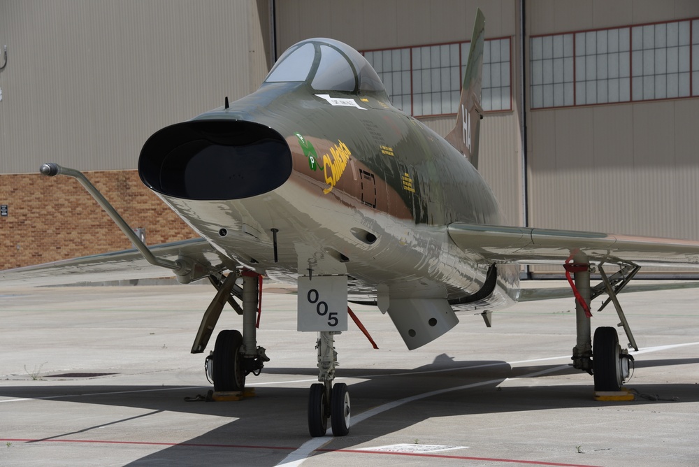 185th F-100