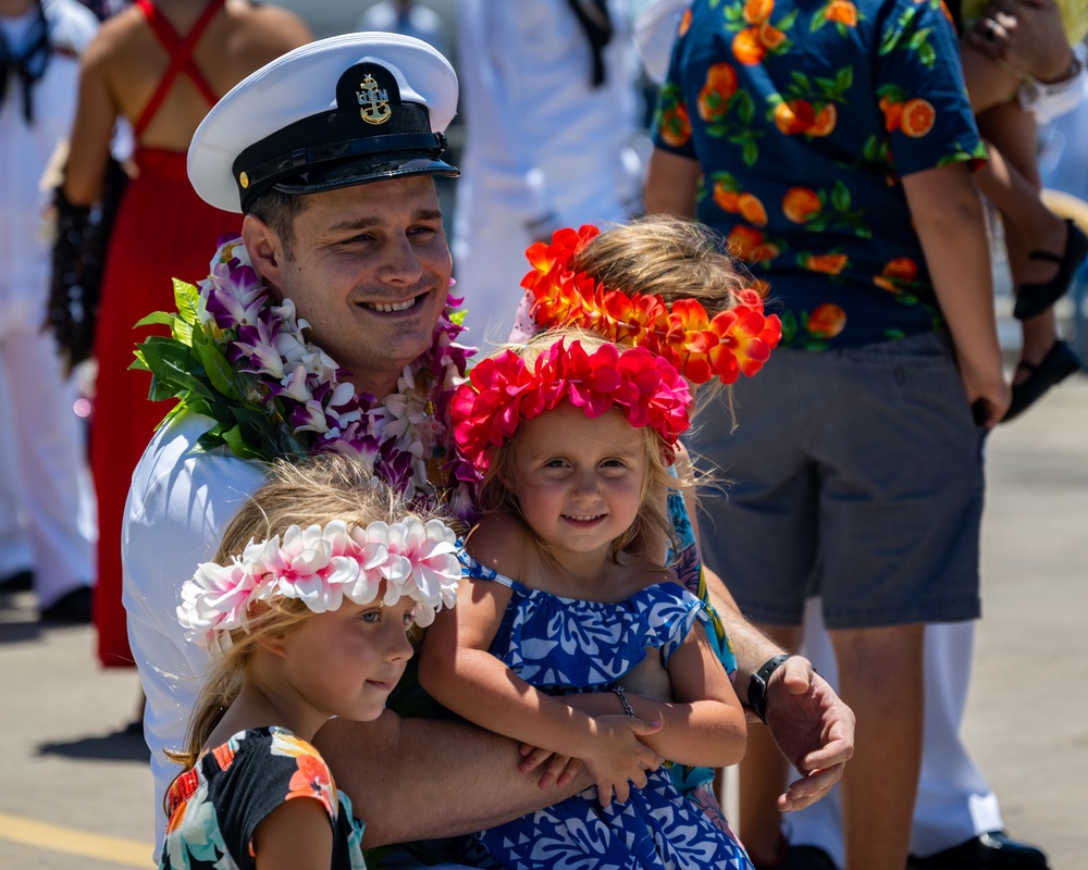 USS North Carolina Returns from Deployment