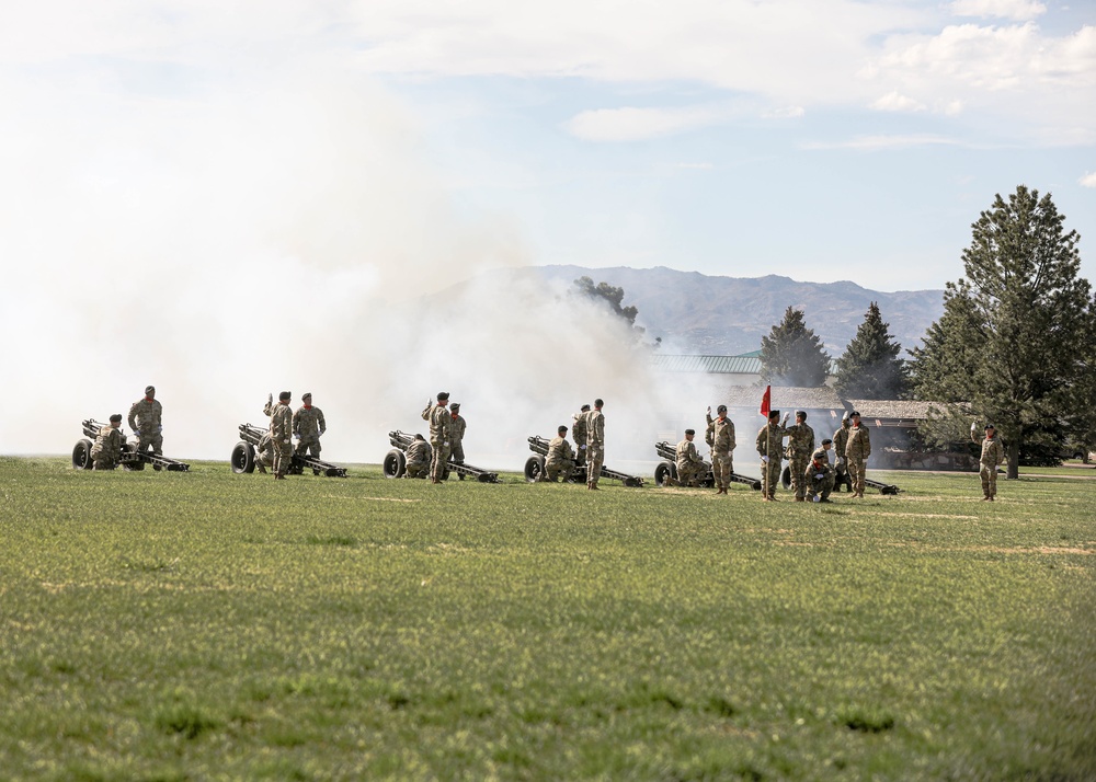 DVIDS - Images - Mountain Post Honors and Retreat Ceremony [Image 2 of 5]