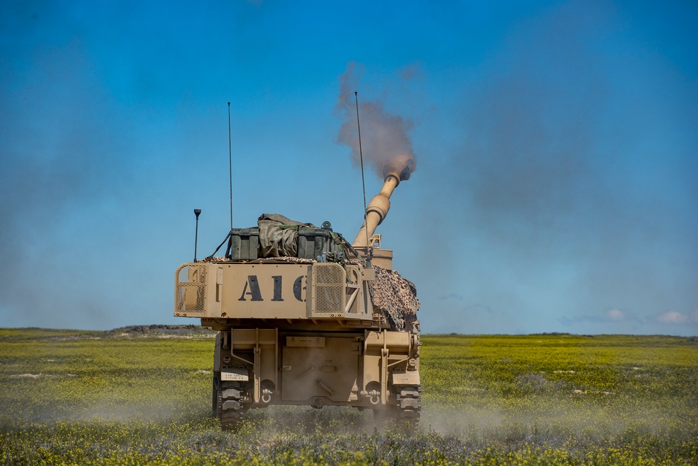 Idaho National Guard executes Paladin live-fire training with modernized smart weapon