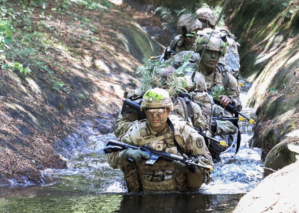 RHCE Soldiers compete in 2022 Best Leader competition
